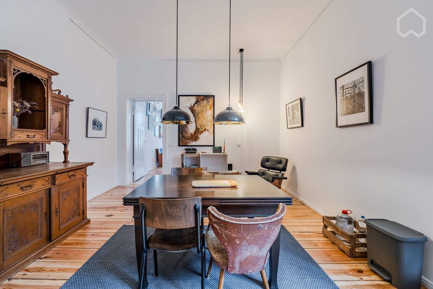Luxuriöses Designer-Apartment mit zeitloser Eleganz – Berlin – Vorschaubild 2