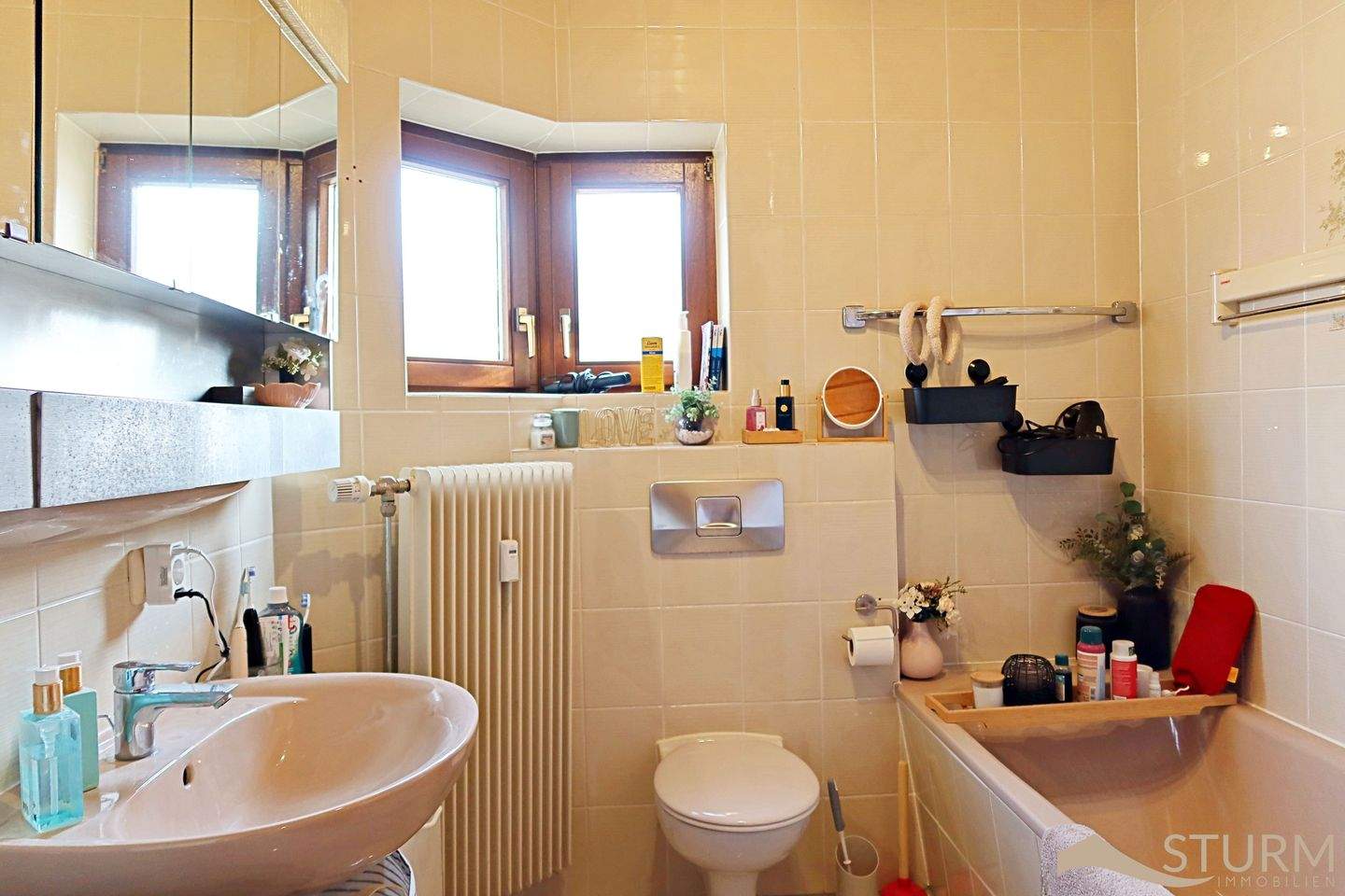 Schöne Dachgeschosswohnung mit Balkon, Kellerabteil und Stellplatz in begehrter Lage - Lengfeld – Würzburg – Vorschaubild 9