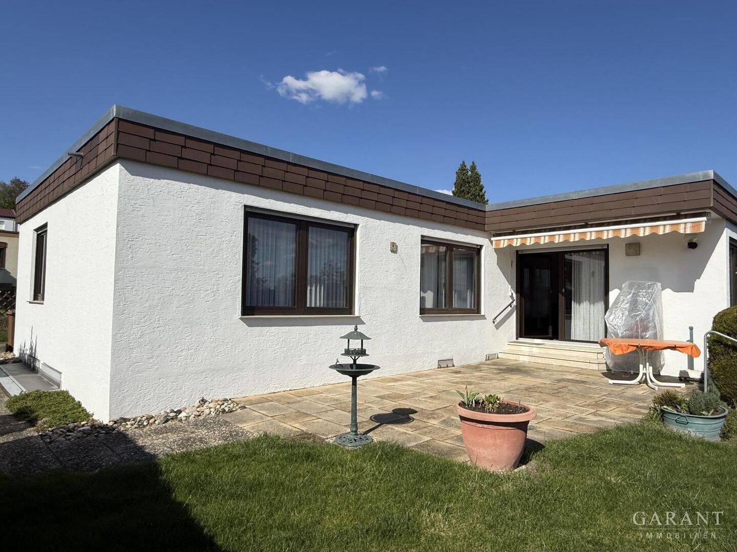 Gepflegter Winkelbungalow im beliebten Wohnort Korb – Korb – Bild 1 von 9