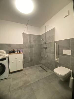 Möblierte 2-Zimmer-Neubauwohnung - befristet zu vermieten – 22549 Hamburg – Vorschaubild 9