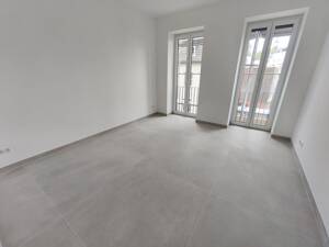 Exklusive 3-Zimmer-Neubauwohnung mit Domblick, Fußbodenheizung & großer Terrasse – 50668 Köln – Vorschaubild 6