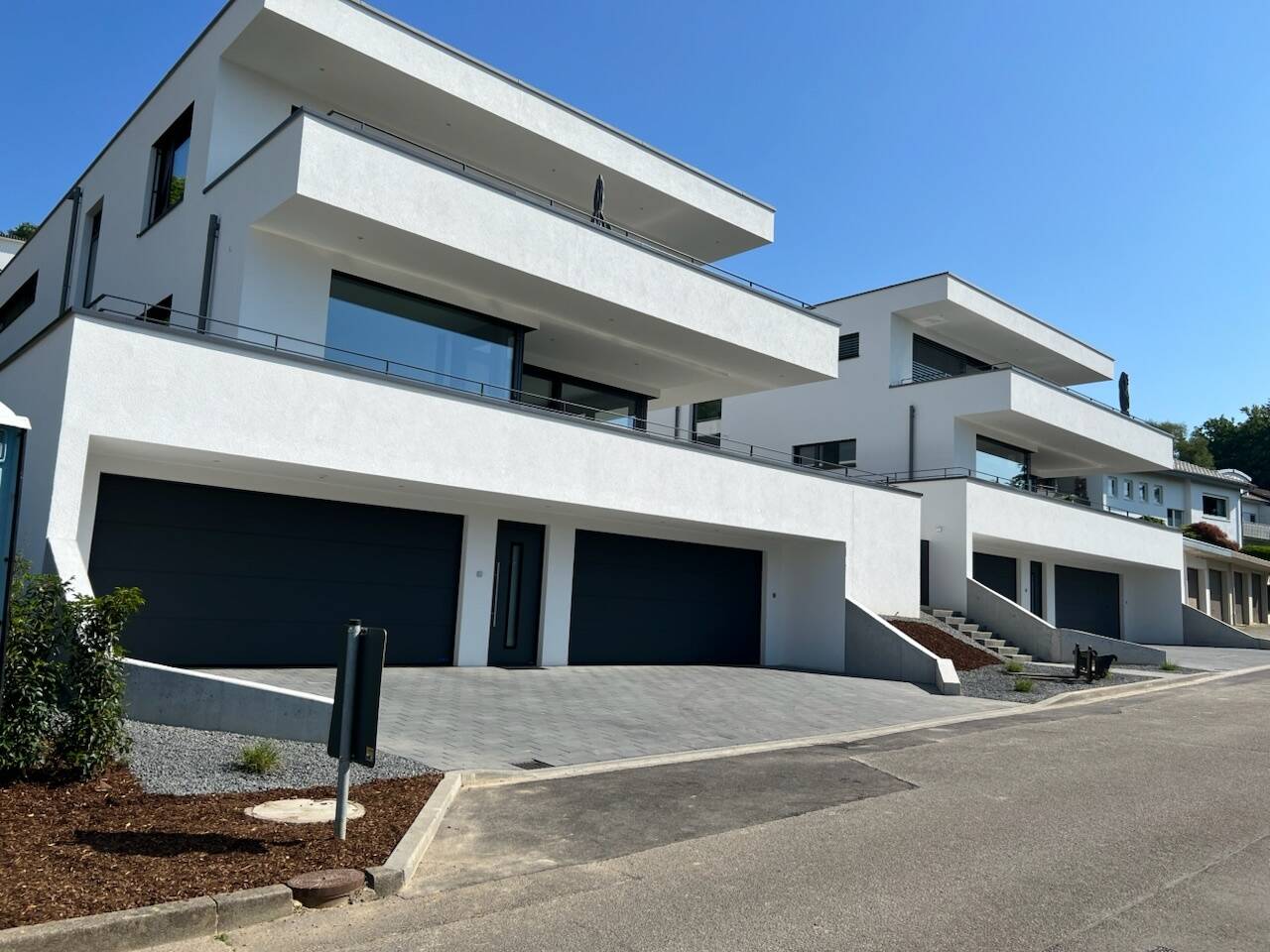 4,5 Zi.-Terrassenwohnung, in traumhafter Lage, für höchste Ansprüche und Wohnästheten zu mieten
