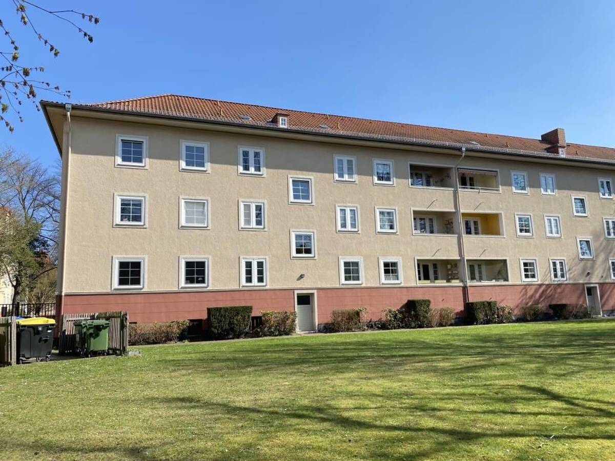 Freie 3 Zi im 1.OG mit Balkon – 30625 Hannover – Bild 1 von 3
