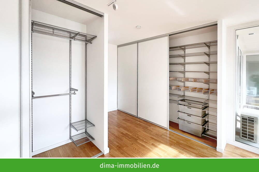ERSTBEZUG am Rosental: WE mit Loggia zum grünen Hof, Einbauküche, Schränken, Klimaanlage, TG u.v.m. – Leipzig – Vorschaubild 8