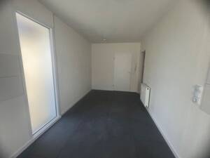 Renovierte 2-Zimmer-Wohnung in Bochum, 3. OG – 44879 Bochum – Vorschaubild 4