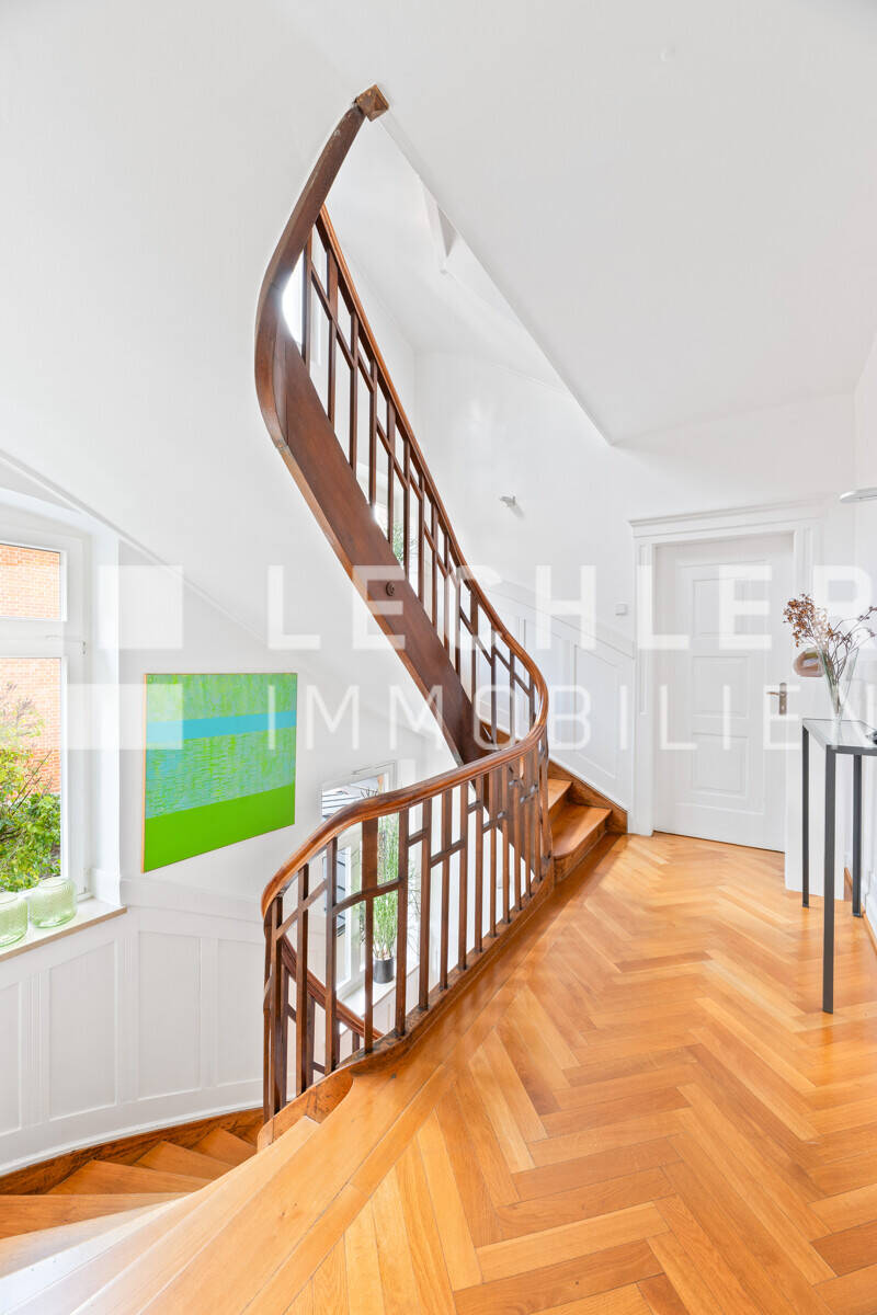 WOHNEN WIE IM EIGENEN HAUS - Maisonette in historischer Villa mit Panoramablick – Stuttgart – Vorschaubild 8