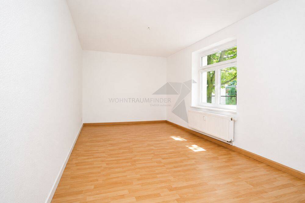 Wunderschöne, sanierte 3 Raum Altbau-Wohnung mit Balkon, Echtholzparket und großem Hausgarten – Chemnitz – Vorschaubild 6
