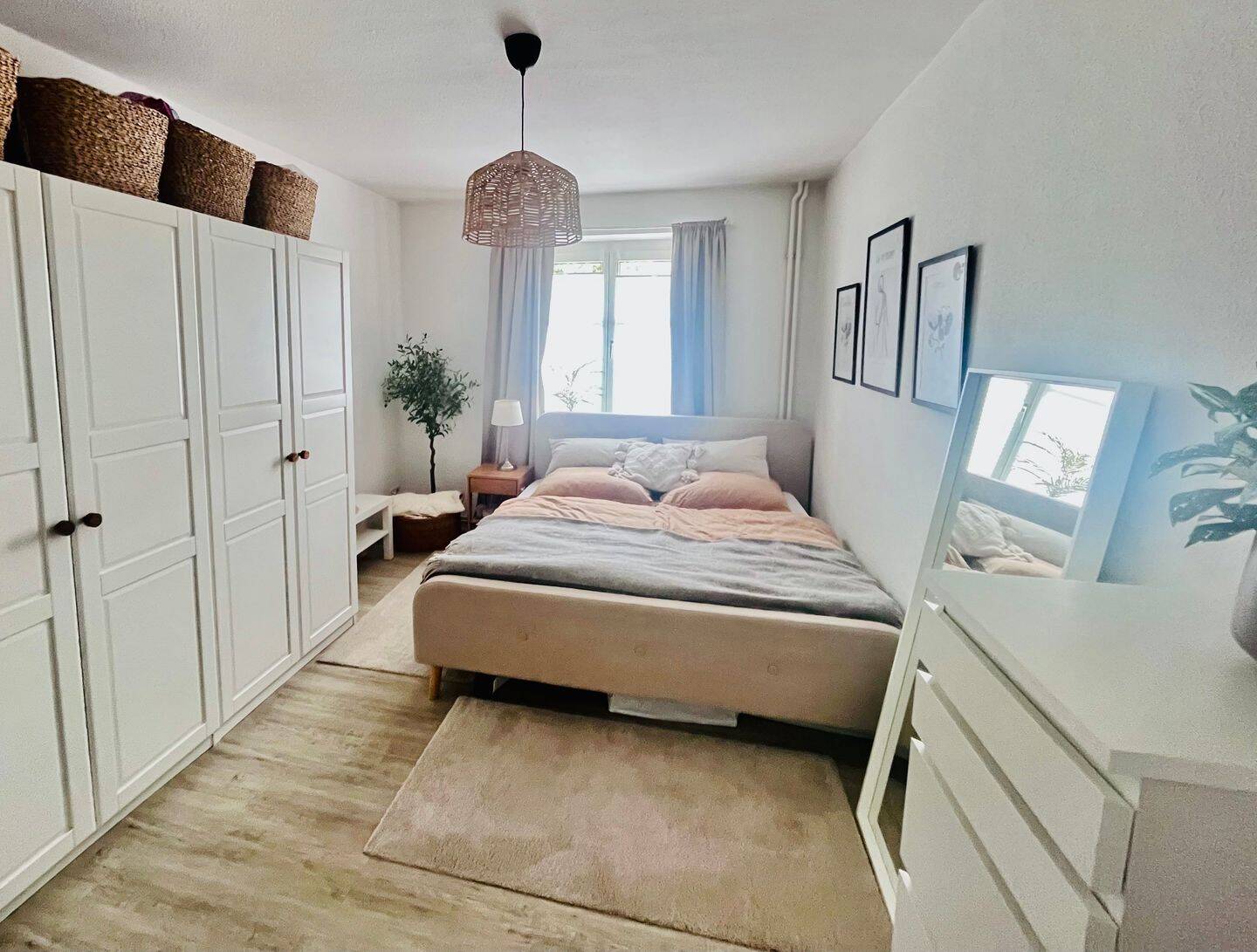 Helle 3-Raum-Wohnung in Kröllwitz Einbauküche inkl. Elektrogeräte – Halle (Saale) – Vorschaubild 4