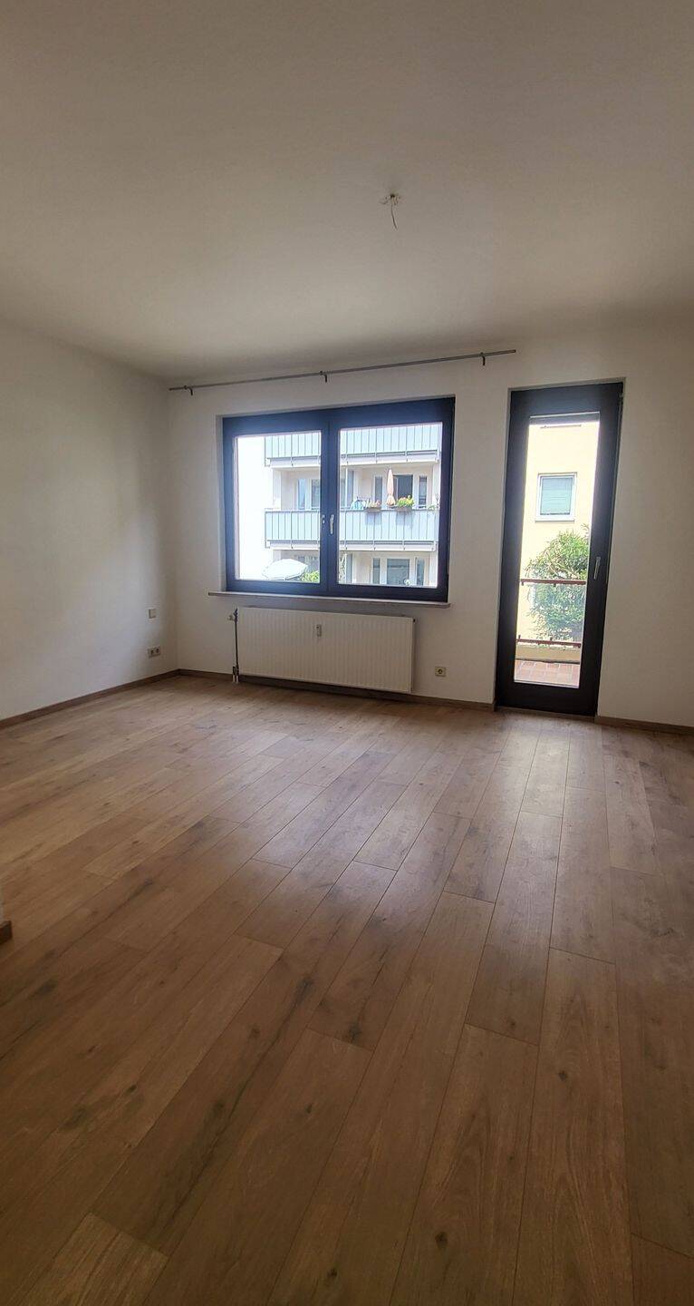 Exklusives Wohnen über den Dächern der Nürnberger Altstadt – Stillvolle 3-Zimmerwohnung ! – Nürnberg – Vorschaubild 7