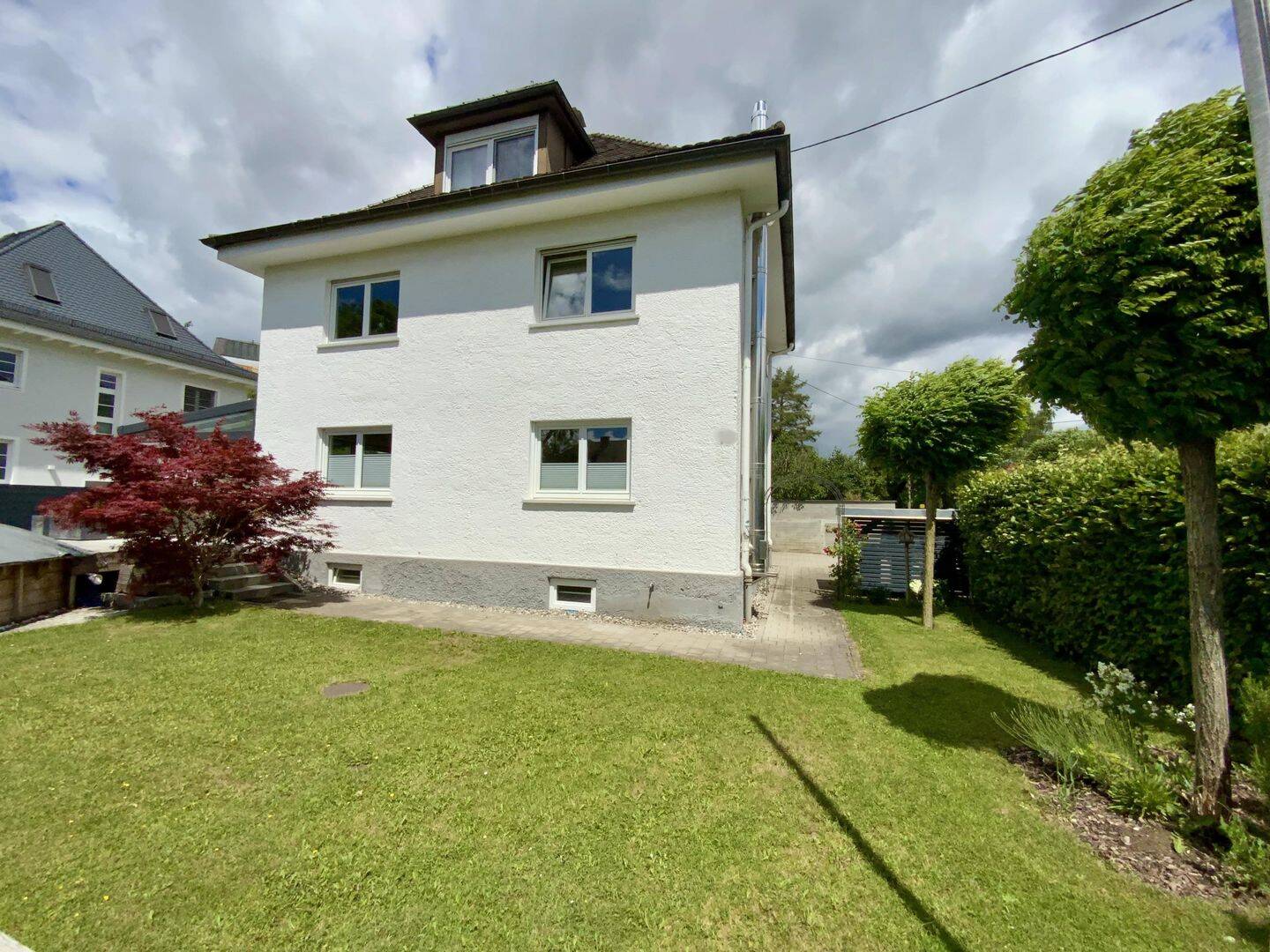 Modernisierte Villa mit Charakter ! – Memmingen – Vorschaubild 3