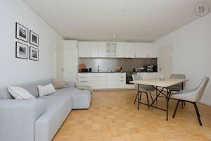 Modern möblierte 3-Zimmer Wohnung im "Mayliving" in Stuttgart Feuerbach zur Zwischenmiete – 70469 Stuttgart – Vorschaubild 1