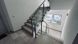 Sofort verfügbare, unvermietete 3-Zimmer Wohnung mit Aufzug, Balkon und TG-Stellplatz (+15.000€) – 99086 Erfurt – Vorschaubild 3