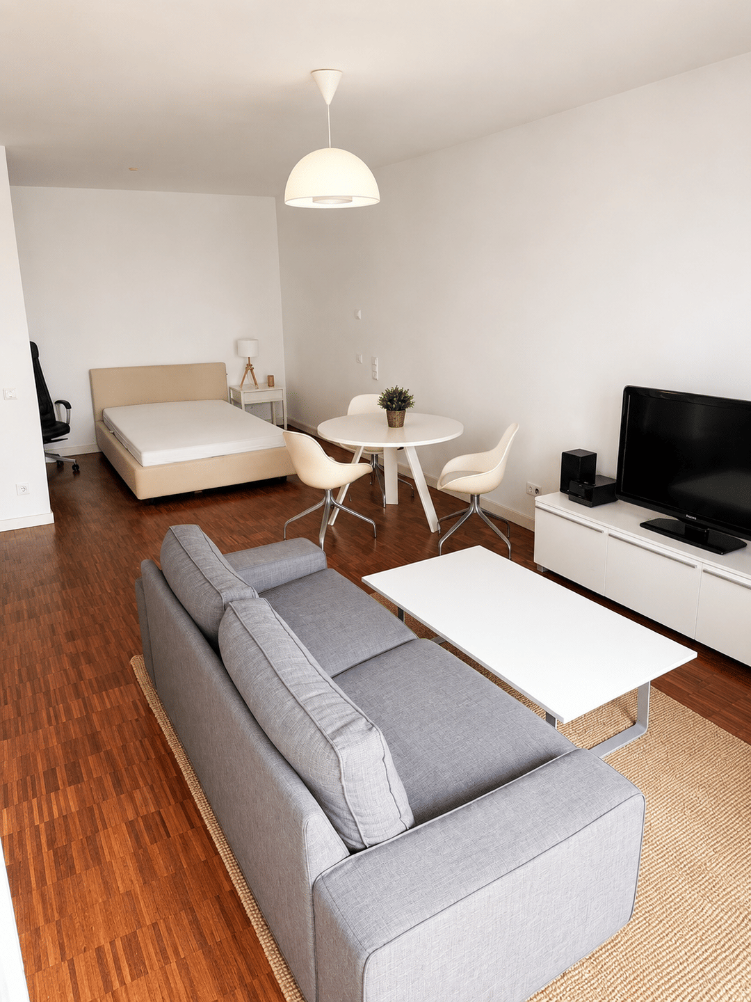 Stylish City Apartment with Balcony & All Utilities IncludedAll Utilities Included – Berlin Mitte – Berlin – Vorschaubild 4