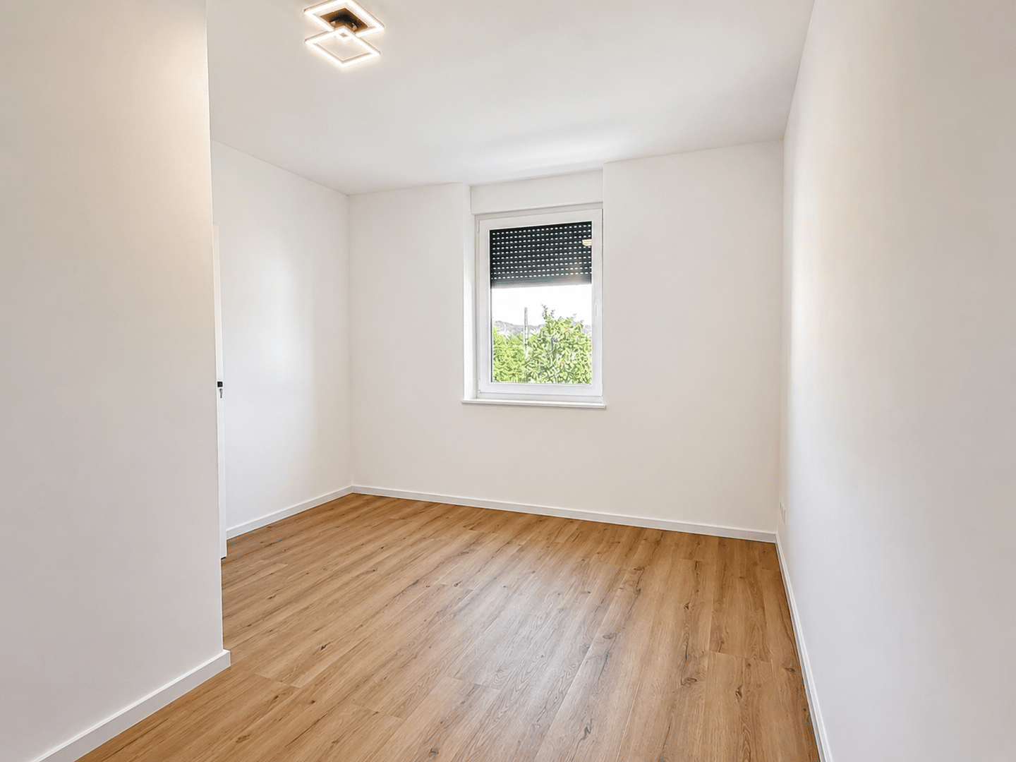 Exklusive Neubau-Doppelhaushälfte mit Garten und Dachterrasse – Neuwied – Vorschaubild 8