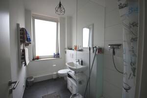 Altbauliebhaber aufgepasst! Schönes 3-Fam-Haus mit Potenzial in Nähe der Helios-Klinik – 47805 Krefeld – Vorschaubild 2