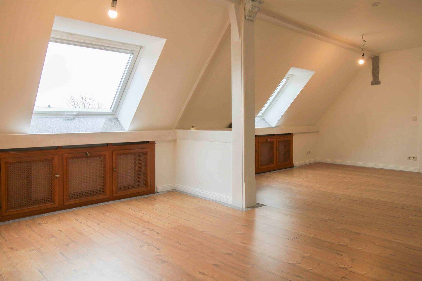 Wohnen, Vermieten oder Kombinieren - Haus mit Einliegerpotenzial und Entwicklungschancen – Fürth – Vorschaubild 7