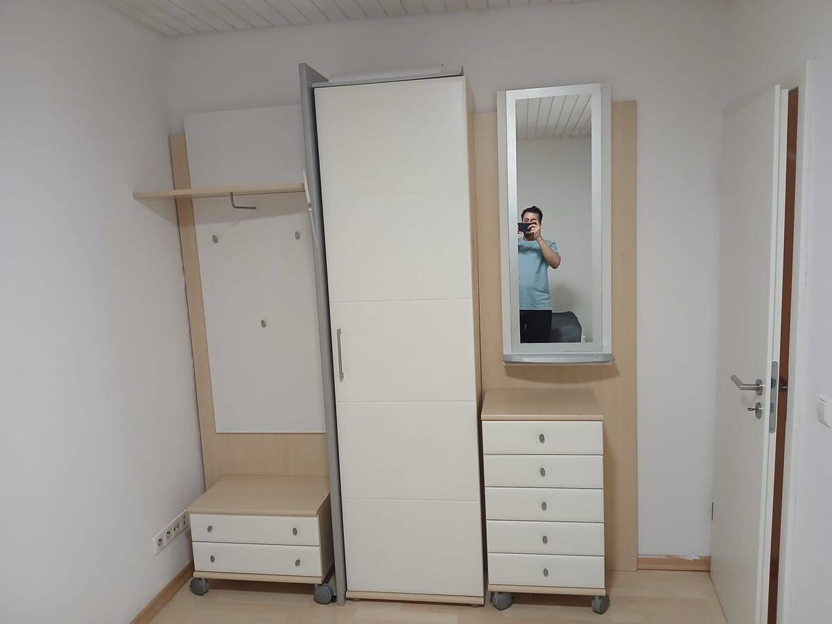 Wg Zimmer – 70197 Stuttgart – Bild 1 von 5