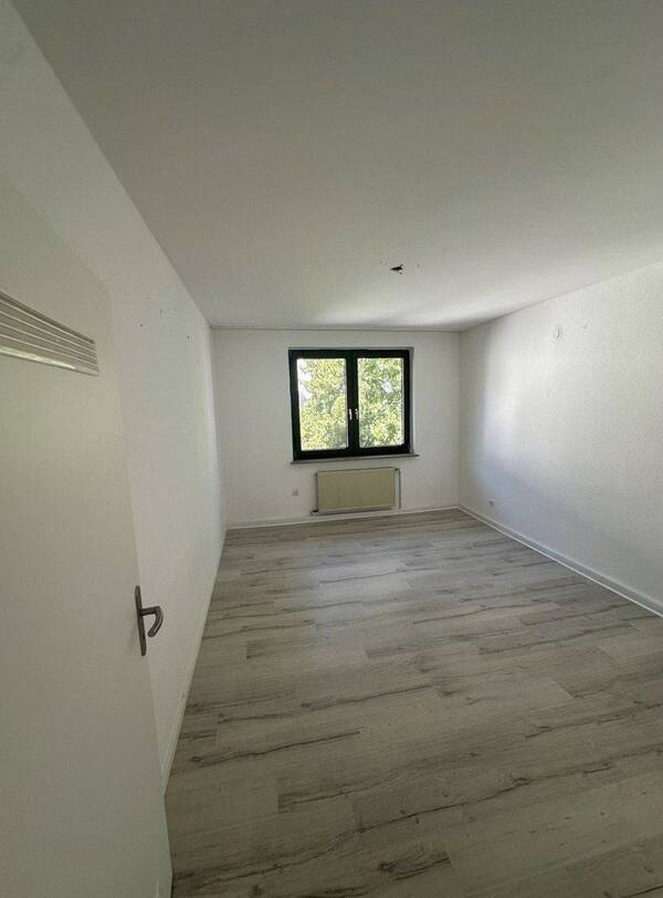 Etagenwohnung in 51105 Köln mit 55 m² kaufen