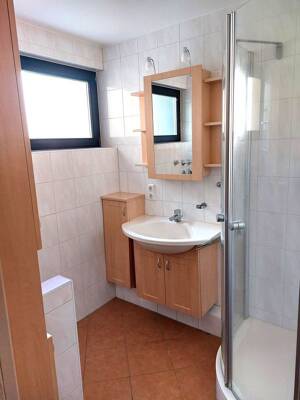 Großzügige 3-Zimmer-Wohnung in Neumarkt mit Einbauküche und Garage – 92318 Neumarkt in der Oberpfalz – Vorschaubild 5