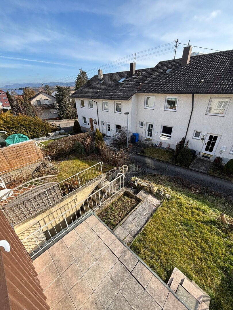 Gepflegtes Reihenmittelhaus mit Garage, Stellplatz & Garten in Balingen – Balingen – Bild 1 von 9