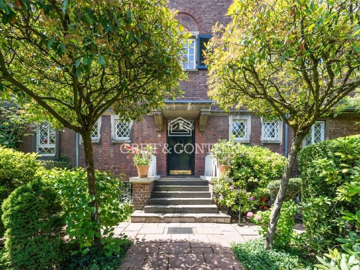 Herrschaftliches Wohnen in Marienburg - Denkmalgeschützte Gartenwohnung mit Villencharme – 50968 Köln – Bild 1 von 8