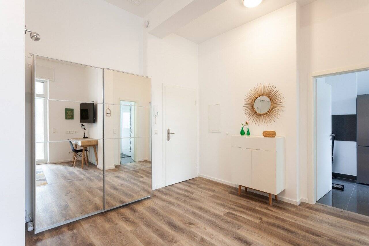2 Zimmer Wohnung möbliert in Frankfurt Rödelheim – Frankfurt am Main – Vorschaubild 5