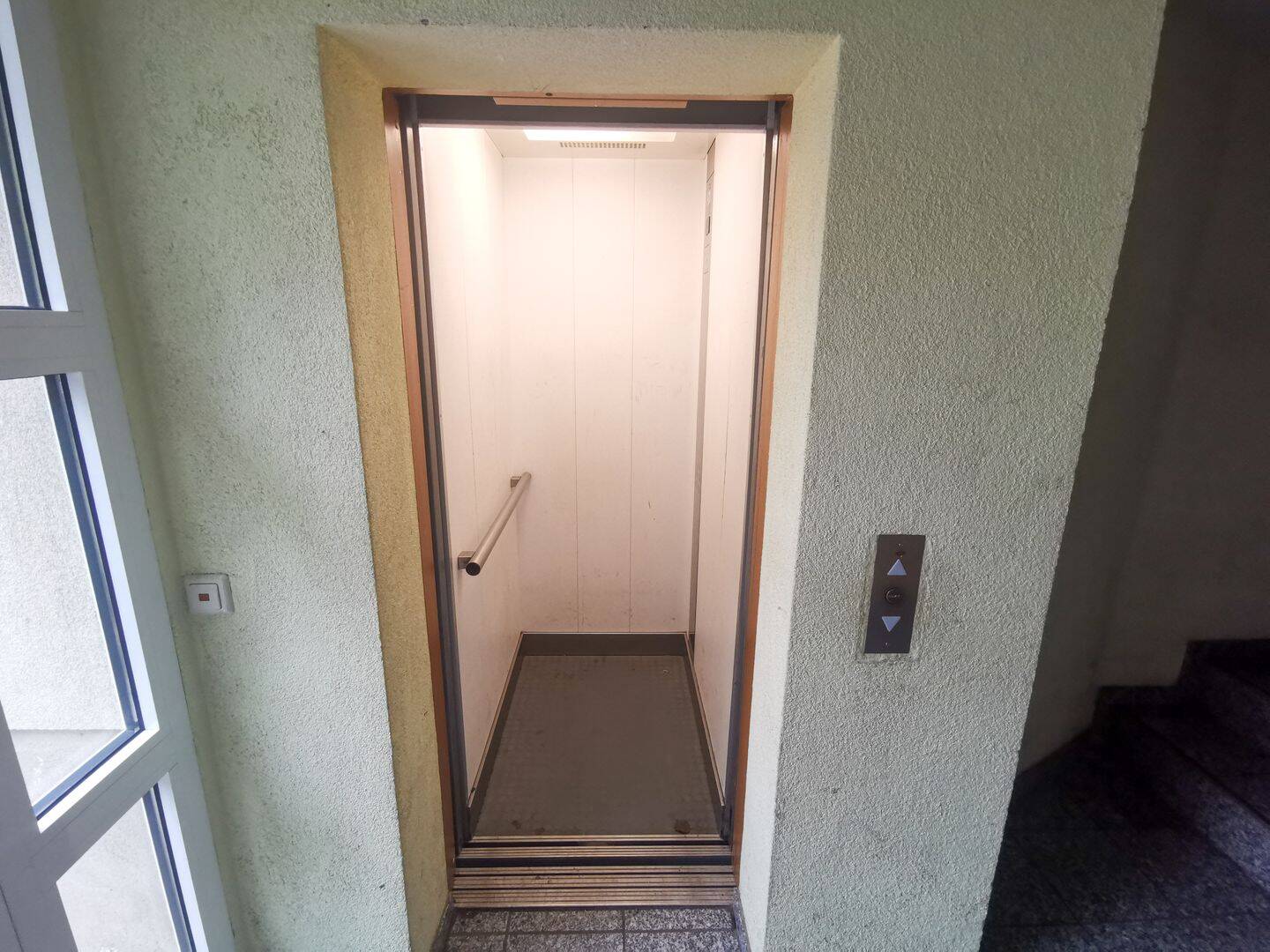 Azubis/Studenten/Berufseinsteiger: Starterwohnung mit Pantryküche im nachgefragten Lindenau – Leipzig – Vorschaubild 7