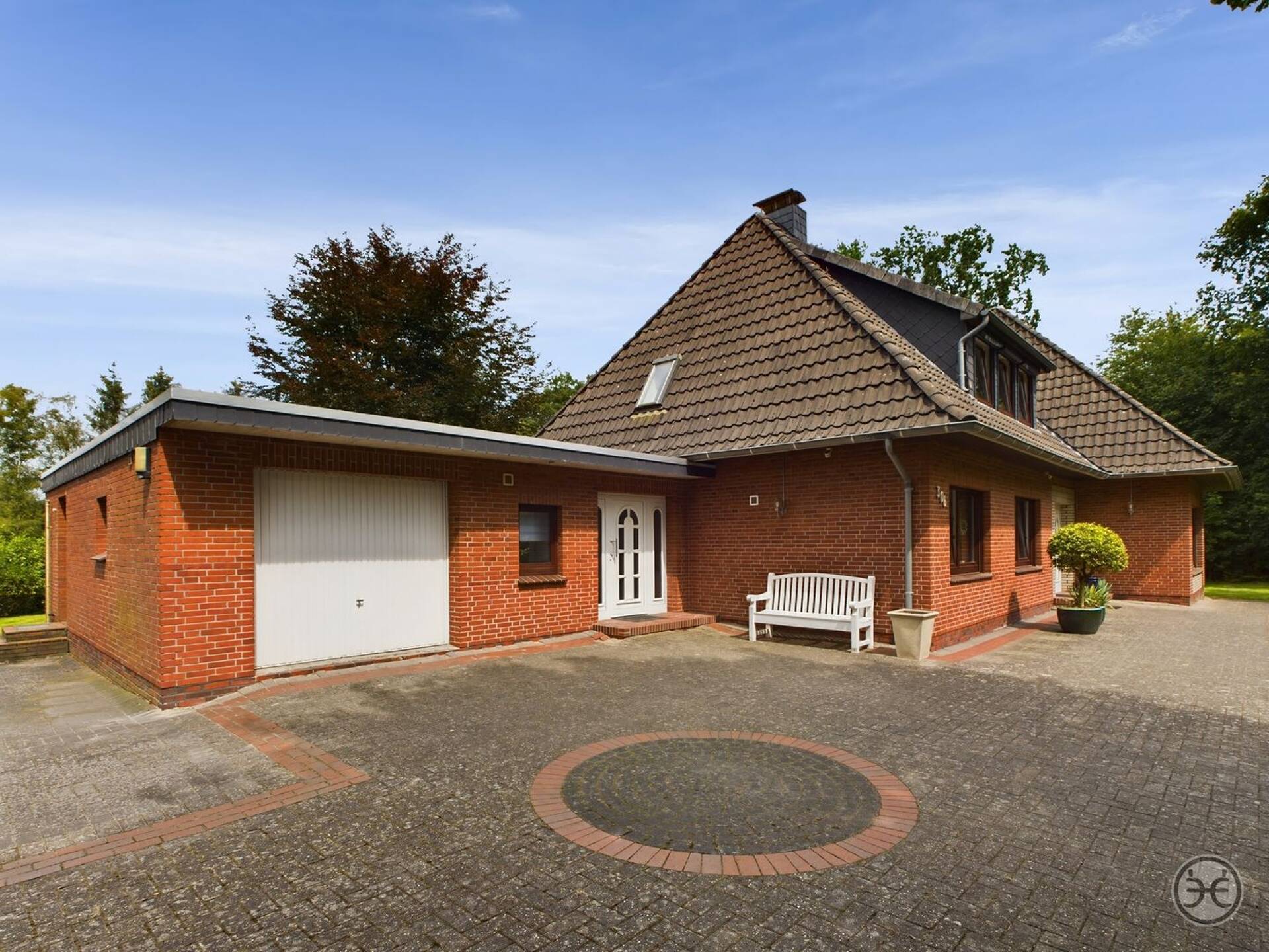 Mehrfamilienhaus in 26131 Oldenburg mit 236,67 m² kaufen