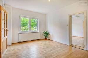 8 Zimmer & 3 Bäder - Vielseitiges Haus mit Dachterrasse in Urdenbach – 40593 Düsseldorf – Vorschaubild 6