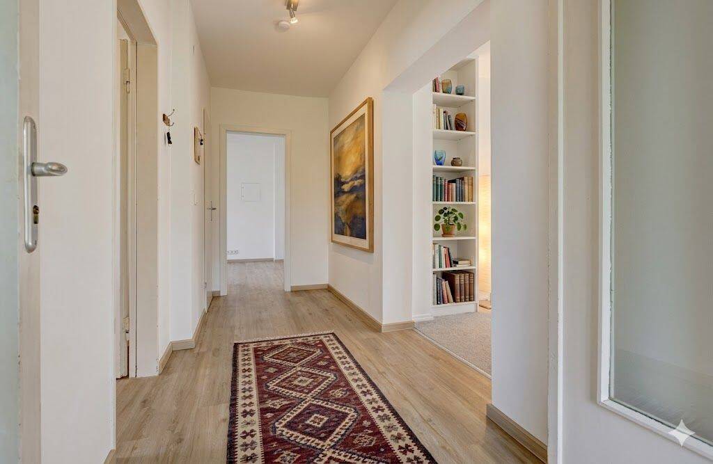 BESTLAGE Wiesbaden: stilvolle Maisonette-Wohnung mit Terrasse und herrlichem Gartenanteil – Wiesbaden – Vorschaubild 5