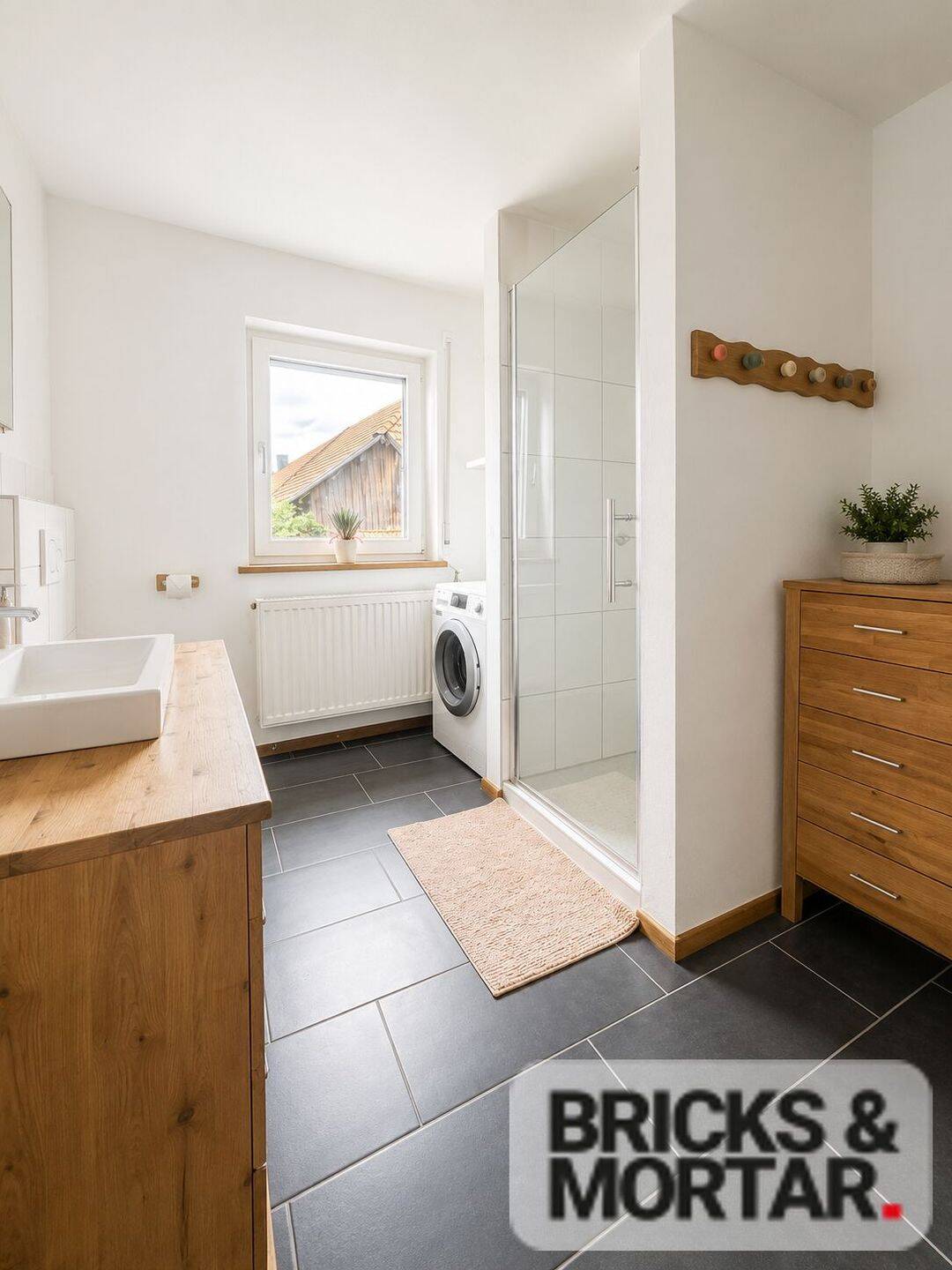 Außergewöhnliches Wohnhaus mit Scheune, Stallgebäude und vielfältigen Nutzungsmöglichkeiten – Königsfeld – Vorschaubild 9