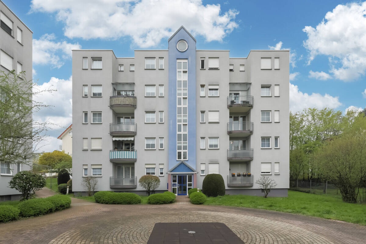 Bevorzugte Wohnlage - 3,5-Zimmer-Wohnung mit Wintergarten!