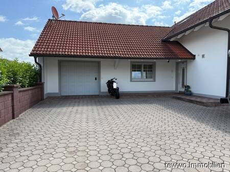 Einfamilienhaus mit Erweiterungsmöglichkeiten Kleingewerbe/Praxis/Studio/Friseur – Emmerting – Vorschaubild 6