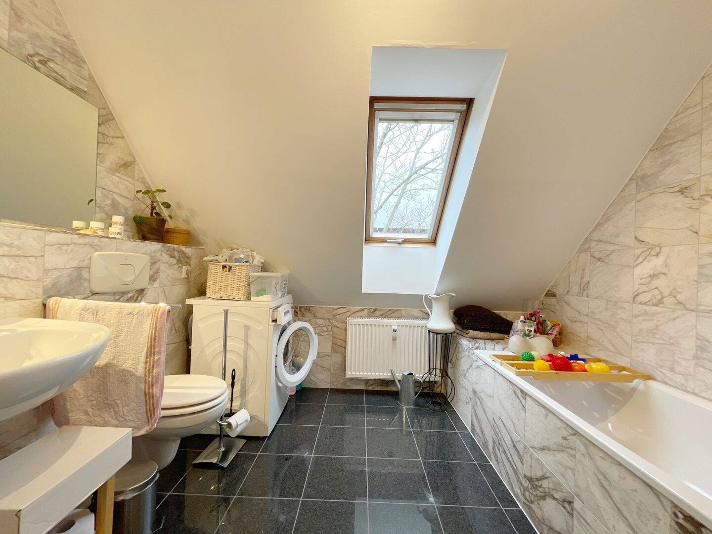 Dachdomizil mit unverbautem Blick aufs Rosental – Leipzig – Vorschaubild 5