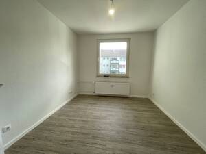 Bezugsfertige Wohnung mit großem Balkon – 47178 Duisburg – Vorschaubild 4