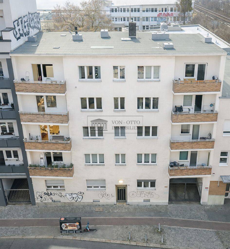Bezugsfreier Pärchentraum mit sonnigem Balkon – Berlin – Vorschaubild 9