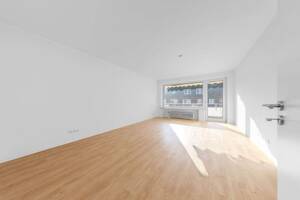 Schöne 4-Zimmer-Wohnung mit Balkon in ruhiger Lage – 22047 Hamburg – Vorschaubild 2