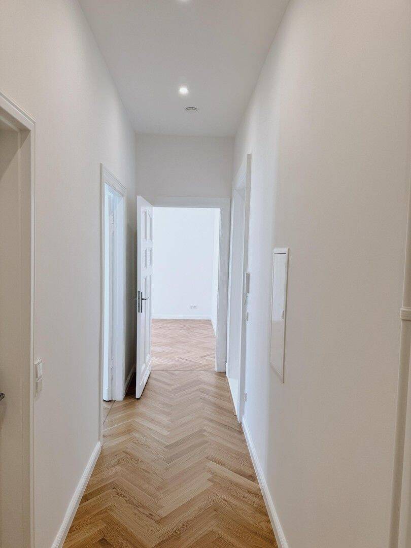 Stilvoll sanierte Altbauwohnung mit Süd-Ausrichtung und Balkon im beliebten Winsviertel – Berlin – Vorschaubild 6