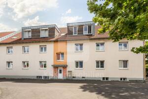 Top-gepflegte Eigentumswohnung mit Außenstellplatz in Köln-Porz. – 51145 Köln – Vorschaubild 2