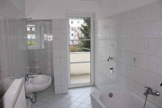 1-Raum-Wohnung mit Einbauküche in Uninähe – Chemnitz – Vorschaubild 6