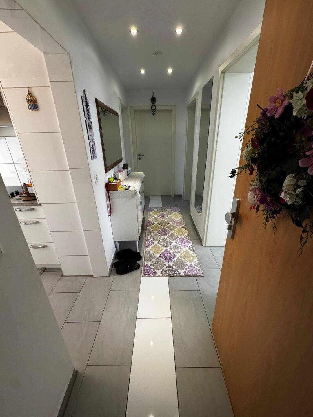 Dein neues Zuhause: Erdgeschoss mit Balkon und Garten – Stuttgart – Vorschaubild 5