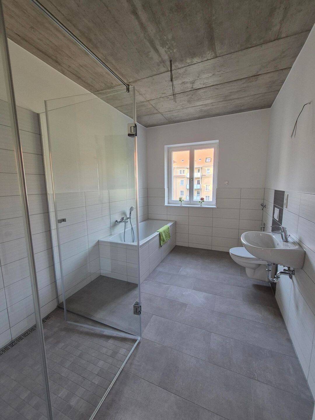 Stilvoll wohnen in Löbau - helle und geräumige 3-Zimmer-Wohnung – Löbau – Vorschaubild 7