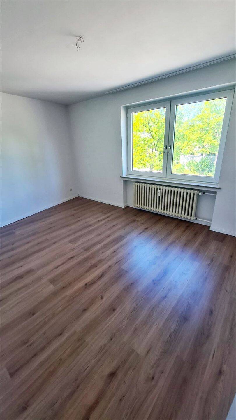 ***Schöne 3-Zimmer-Wohnung sucht nette Mieter*** – Gelsenkirchen – Vorschaubild 3