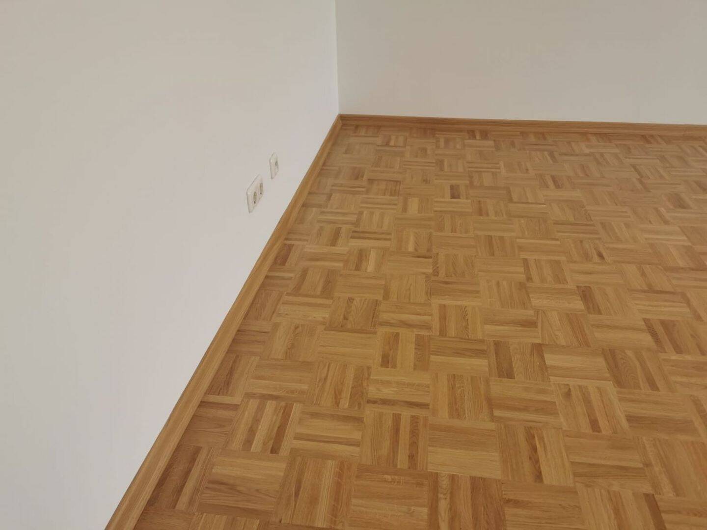Frisch renoviert! Wohnen im Zentrum von Leipzig - Großzügige Single-Wohnung im DG mit Aufzug! – Leipzig – Vorschaubild 7