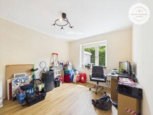 Charmantes Einfamilienhaus in begehrter Premiumlage von Bremen Oberneuland – 28355 Bremen – Vorschaubild 9