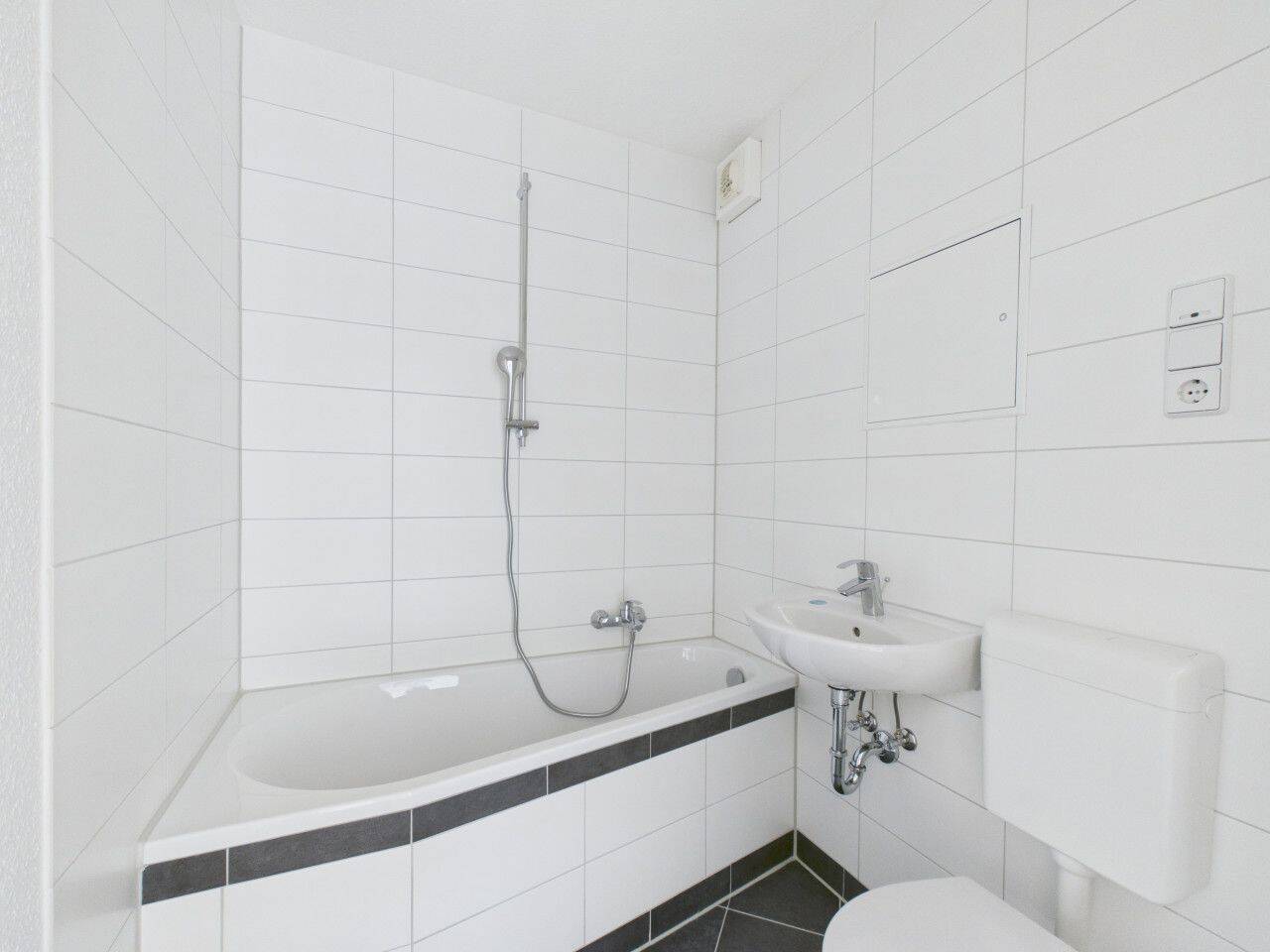 tolle 3-Raum-Wohnung ++Dein neues Zuhause auf dem Sonnenberg!++ – Chemnitz – Vorschaubild 7