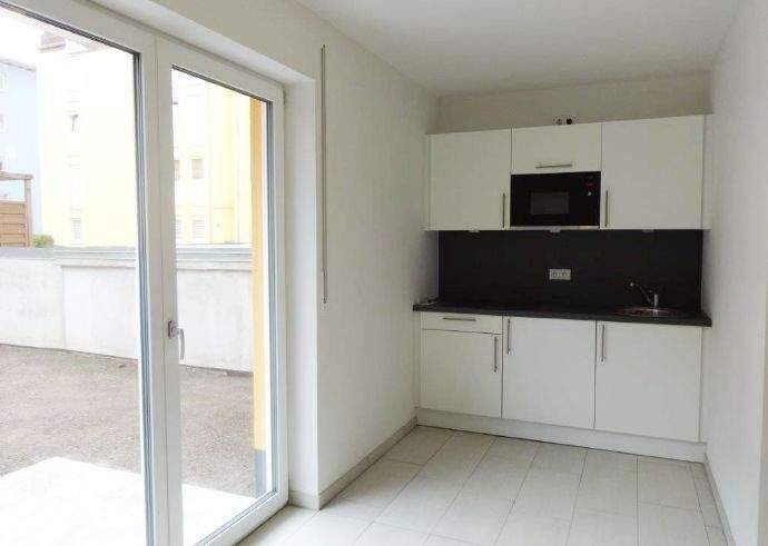 ** NÜRNBERG NÄHE FH ** tolles Apartment mit Balkon, Einbauküche im DG – Nürnberg – Vorschaubild 2