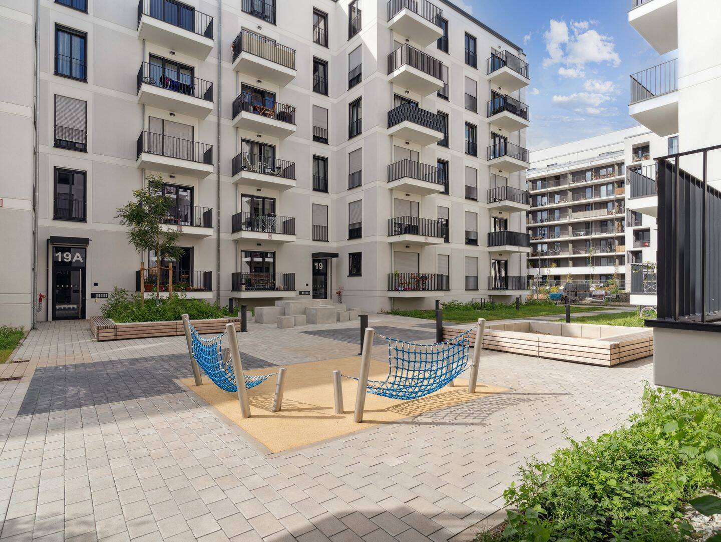 Komfort und Eleganz: Helle 3-Zimmer-Wohnung in Friedenau am Ring mit Balkon und Fahrstuhl – Berlin – Vorschaubild 5