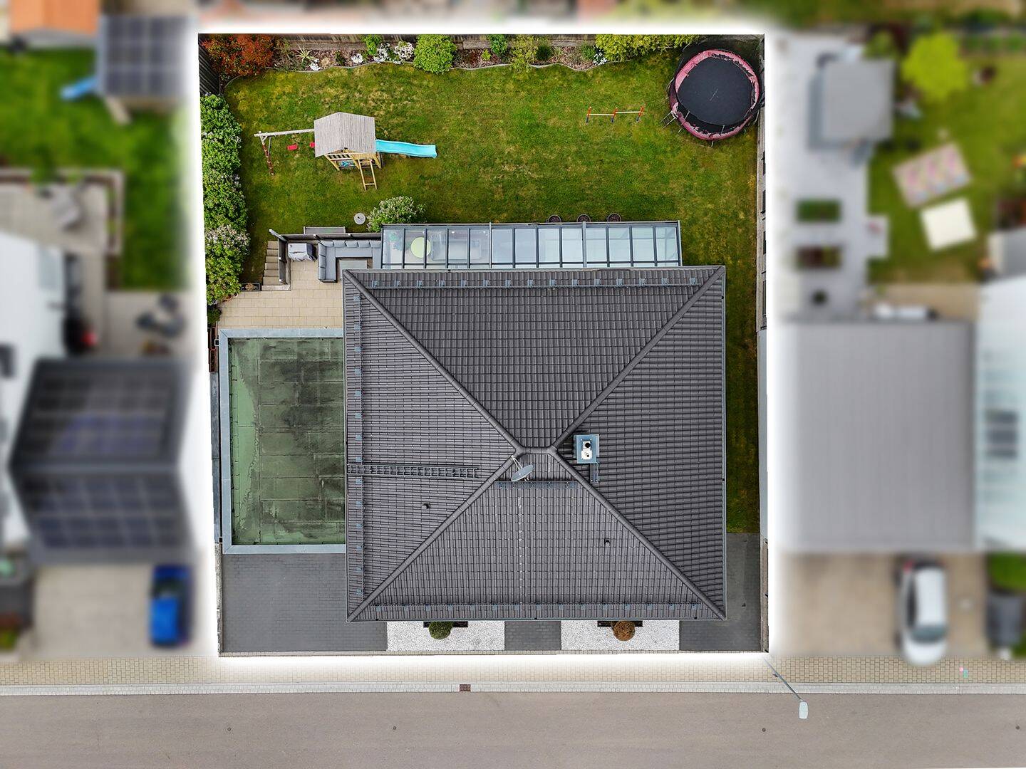 Modernes, massiv gebautes XXL-Einfamilienhaus mit Einliegerwohnung, drei Bädern, Doppelgarage u.v.m. – Beilngries – Vorschaubild 5