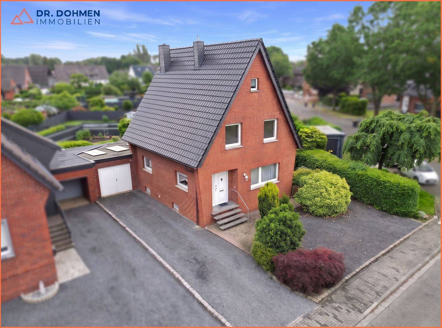 Attraktives freistehendes Einfamilienhaus mit Garage und Garten in Heinsberg-Lieck
